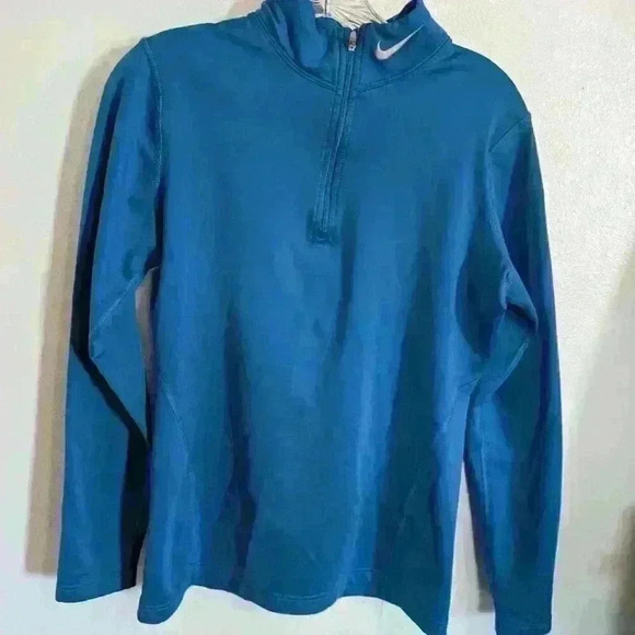 Nike Tops - Blue Nike fit dry size L